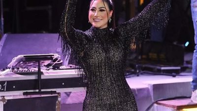 المطربة بوسي فاجئت الجمهور بتصرف غريب جدا بعد انفصالها عن هشام ربيع😮 مش هاتصدقوا عملت ايه أدام كل الناس وولا همها حد..  