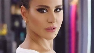 ديمة قندلفت بلقائها من ساعات حكت كلشي بقلوبنا ولله .. مو بس إنتي يا ديمة .. كلنا ولله  ديمة قندلفت 
