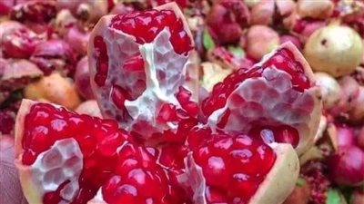 سـر لم يخطر على بال أحد لن  ترمي قشر الرمان بعد الآن !  