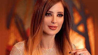 أول ظهور علني لطليق وفاء الكيلاني الذي غير ديانته للزواج منها.. والجمهور: 