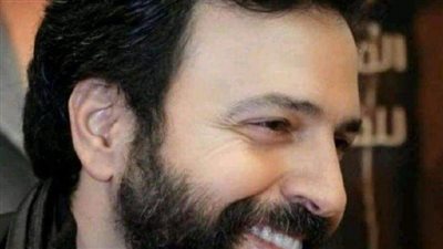 عن حُبه لزوجته الأعلامية وفاء الكيلاني💙 الفنان 