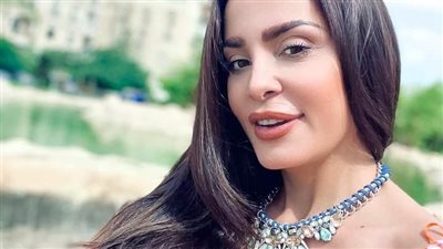اشتهرت من خلال أغنية عتريس وقدمت ديو مميز مع الفنان علي الديك.. أبرز المعلومات عن المطربة دومينيك حوراني وتفاصيل عن زواجها