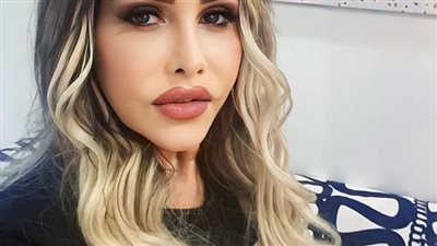 أعربت المصري عن حبها الكبير لشقيقتها الكبرى سلمى المصري نافية وجود أي صفة سيئة تكرهها فيها.  كما وصفت الممثلة السورية شقيقتها سلمى بأنها الأخت والصديقة والأم والأمان والملجأ لكل أفراد العائلة وفق تعبي