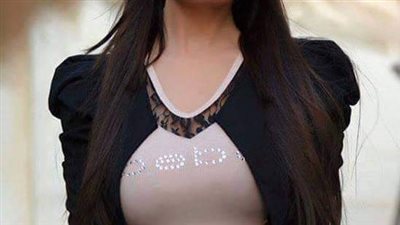 جيهان عبد العظيم تعلن انفصالها عن زوجها المصري مستحضرة واقعة انفصال والديها عندما كانت صغيرة