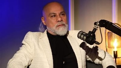 الخبير الفلكي مايك فغالي يتصدر التريند على مواقع التواصل ويفاجئ الجميع  بتوقعاته لســوريا بعام 2024 )