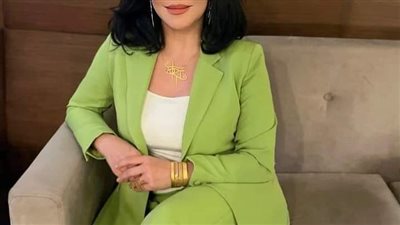 الفنانة #سلاف_فواخرجي أنا في جواتي شي أهم من أني  مثل بـ أعمال معربة  تحدثت سلاف فواخرجي في أحدث لقاء عن الأعمال التركية المعربة قائلة