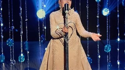 فجأت الفنانة نجاة الصغيرة جمهورها بالظهور من جديد، خلال فعاليات حفل «joy awards»، في المملكة العربية السعودية. وأطربت نجاة الصغيرة الجمهور بمجموعة من الأغاني، أبرزها أغنية «عيون القلب»، التي تفاعل معه