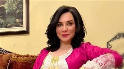ممثل سوري يكشف حبه لـ سلاف فواخرجي وتمنيه أن تكون شريكته.. ستنصـدم عندما تعرف أنه صديق زوجها