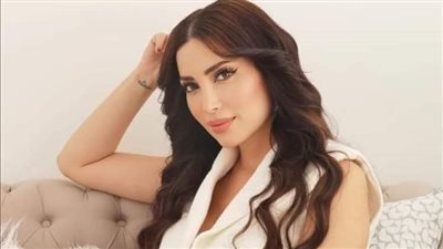 خطوبة نسرين طافش بعمر ال 50 من فنان مشهور اصغر منها
