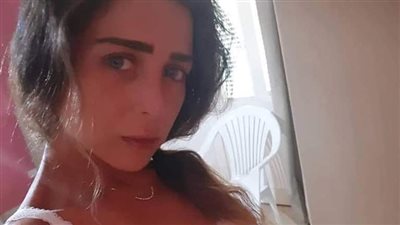 ظهور مفاجئ لـ مي عز الدين بعد غياب طويل.. لن تصدق شكلها