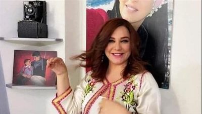 ممثل سوري شهير يكشف حبه لـ “سلاف فواخرجي”