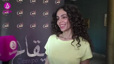مصممة أزياء 