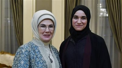 لطيفة الشرع: الجذور العثمانية لزوجة الرئيس السوري وأثرها على المشهد السياسي