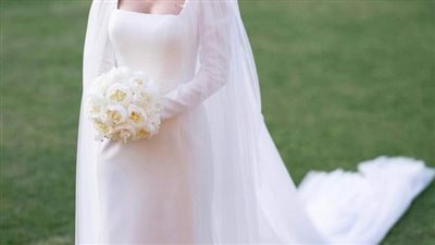 ببتذكرو  دانية الشافعي المذيعة كانت بتحتفل بزفافها من ساعات وكان حفل الزفاف ملكي  بكل ماتعنيه الكلمة